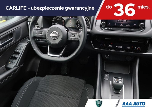 Nissan Qashqai cena 112001 przebieg: 16830, rok produkcji 2022 z Okonek małe 352